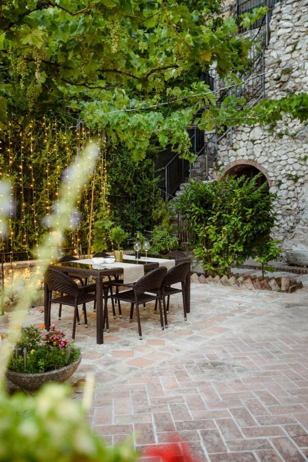 Lavistadeisogni Filippone Celano Exterior foto